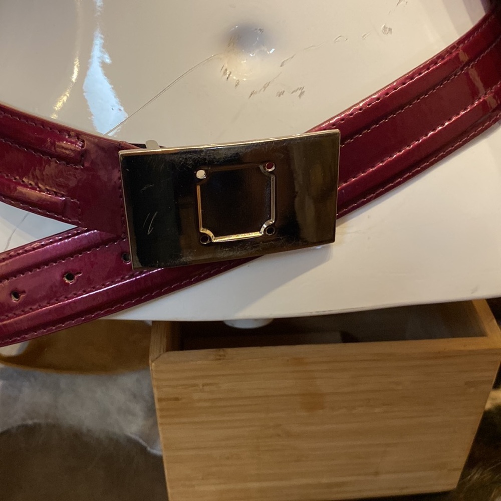 Belt Chinese laundry size 28-32”